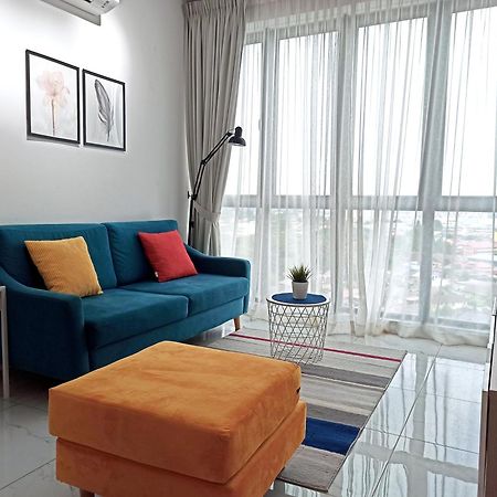 69m² 2 slaapkamer, 1 privé badkamer Appartement in Kota Bharu centrum Buitenkant foto