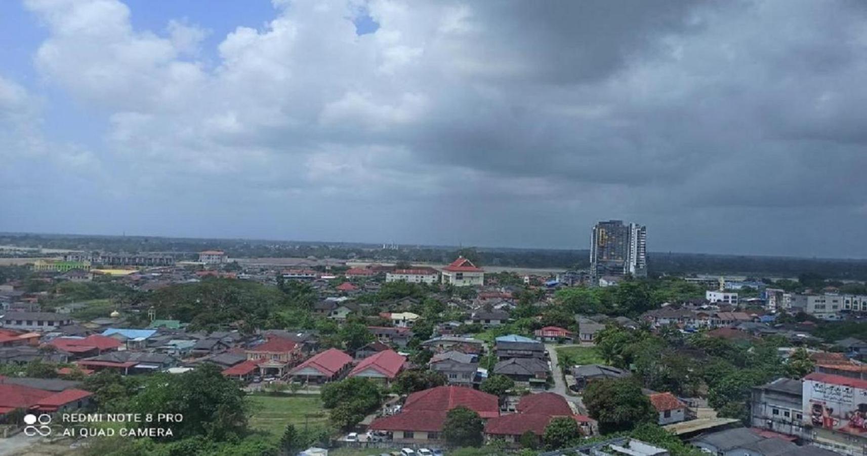 69m² 2 slaapkamer, 1 privé badkamer Appartement in Kota Bharu centrum Buitenkant foto